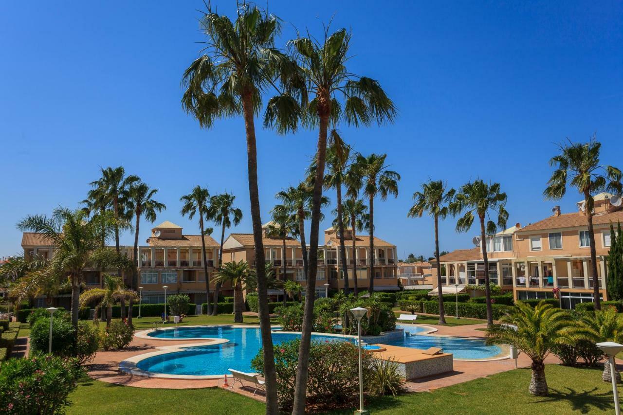 Apartamento Playa Con Piscina Y Terraza En Urbanizacion De Lujo Denia Ngoại thất bức ảnh
